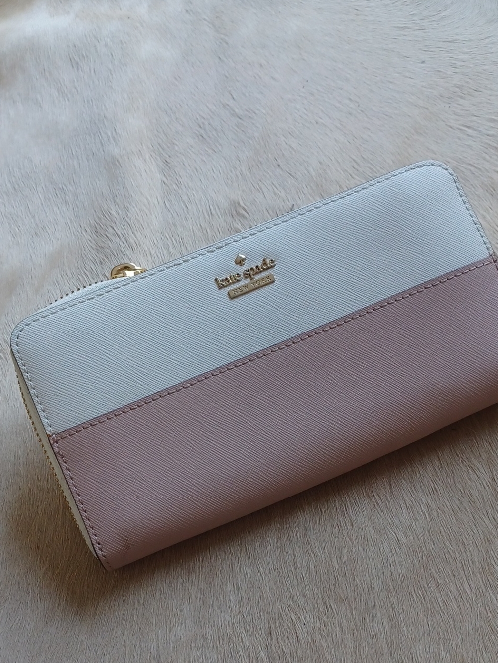 Kate Spade Elegant Wallet
